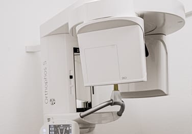 Zahnarzt Dr. Benner Zahn G4